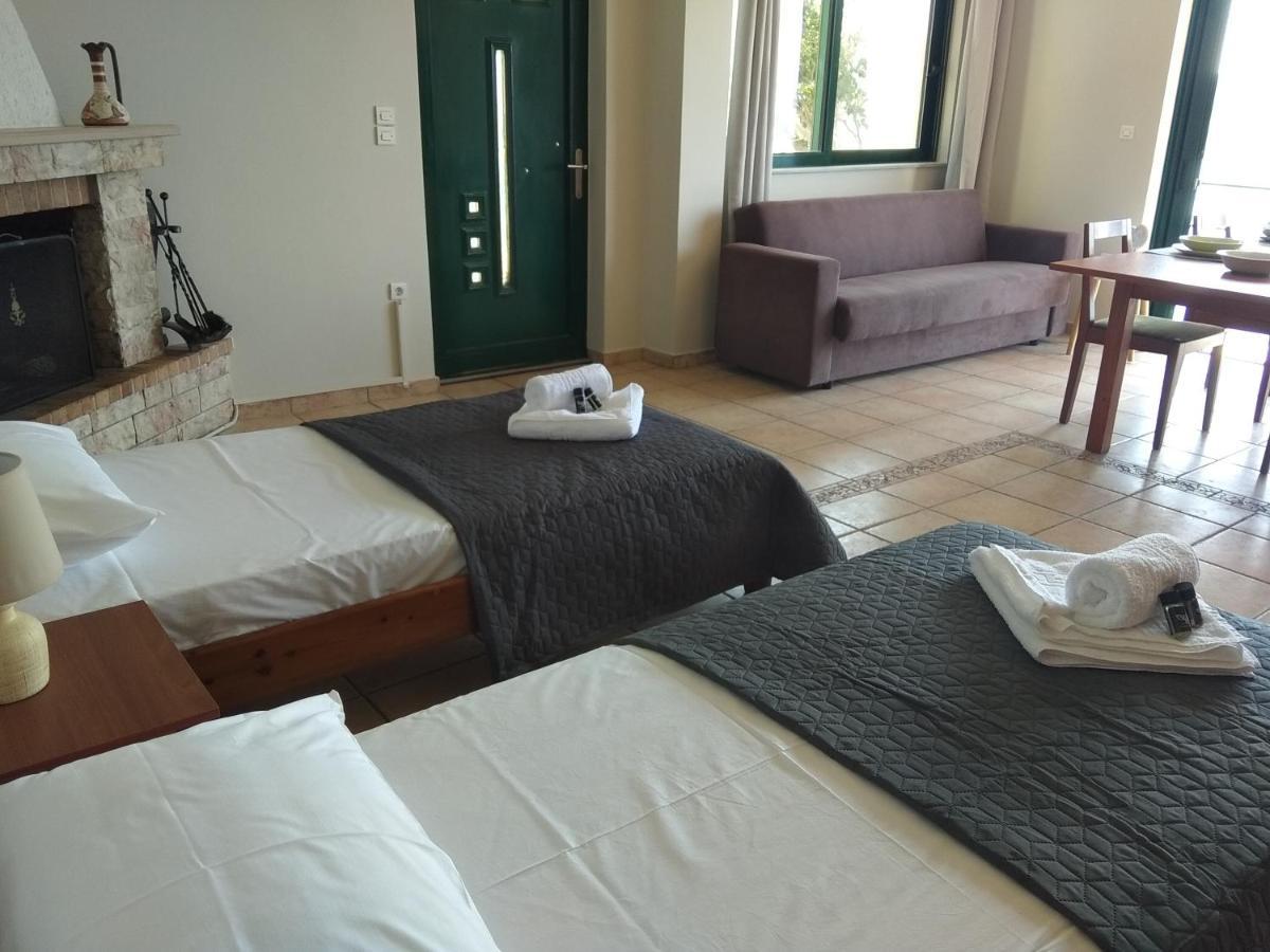 Marmari Megali Ammos Oasis Apartment & Studio Agia Marina  外观 照片